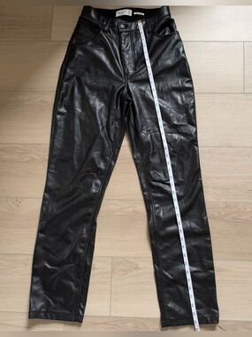 Abercrombie & Fitch Curve Love 90s Straight Ultra High Rise Vegan Leather Pants